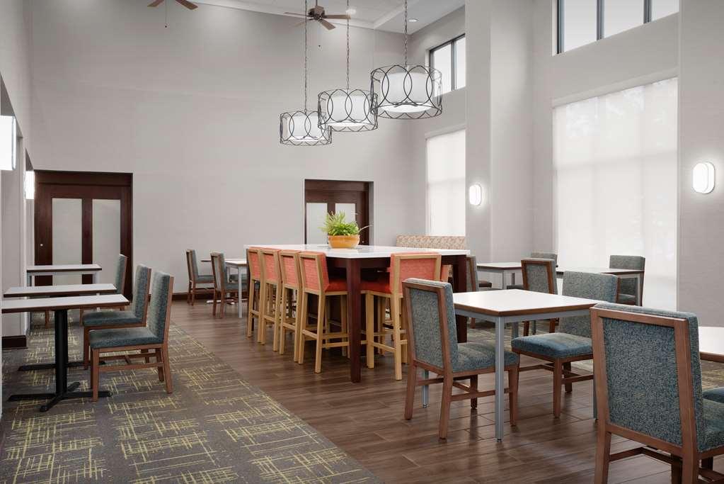 Hampton Inn & Suites-Knoxville/North I-75 Interior photo